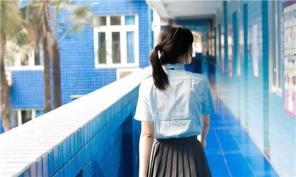 交口如何找到一个可以帮助我生孩子的女人？